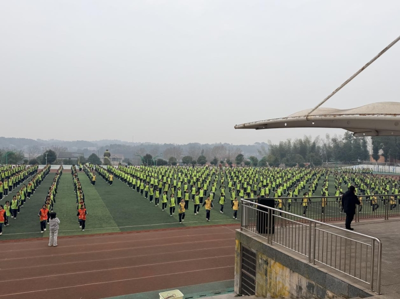 ��������ɫ��μ���д���˻���